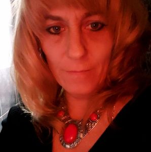 Meet your Posher, Joyce